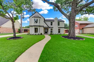 8206 Tiger Ln, Houston, TX 77040 - Photo 1