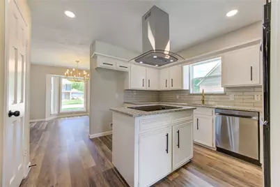 8206 Tiger Lane, Houston, TX 77040 - Photo 11