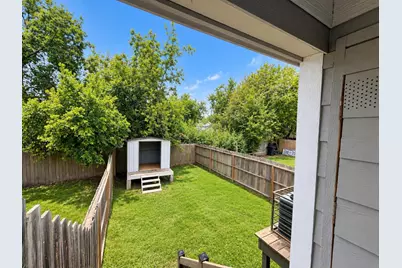 724 E 39th Street #B, Houston, TX 77022 - Photo 13