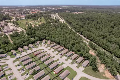 113 Varsity Drive, Huntsville, TX 77340 - Photo 35
