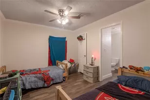113 Varsity Dr, Huntsville, TX 77340 - Photo 17