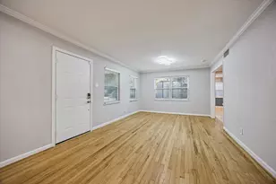 858 Azalea St, Houston, TX 77018 - Photo 11