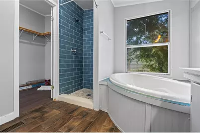 9623 Meadowvine Drive, Houston, TX 77044 - Photo 27