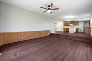 9623 Meadowvine Dr, Houston, TX 77044 - Photo 19