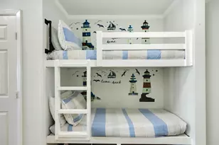 6102 Seawall Blvd, Galveston, TX 77551 - Photo 11