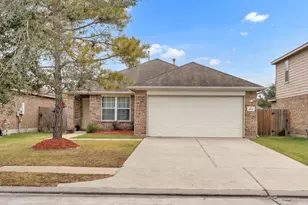 9807 Onyx Trail Dr, Rosharon, TX 77583 - Photo 1