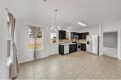 9807 Onyx Trail Drive, Rosharon, TX 77583 - Photo 7