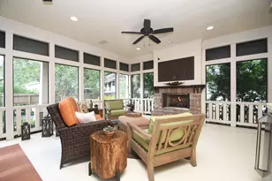 209 E Woodland St, Houston, TX 77009 - Photo 31