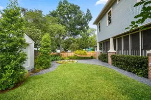 209 E Woodland St, Houston, TX 77009 - Photo 39