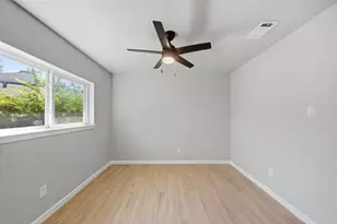 7530 Millbrae Ln, Houston, TX 77041 - Photo 11