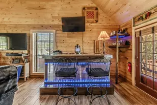 23 Hunters Creek Dr, Huntsville, TX 77340 - Photo 5