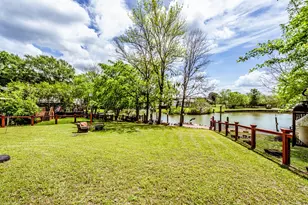 23 Hunters Creek Dr, Huntsville, TX 77340 - Photo 29