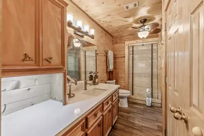 23 Hunters Creek Drive, Huntsville, TX 77340 - Photo 15