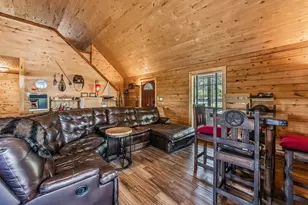 23 Hunters Creek Dr, Huntsville, TX 77340 - Photo 3