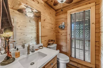 23 Hunters Creek Drive, Huntsville, TX 77340 - Photo 11
