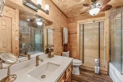23 Hunters Creek Drive, Huntsville, TX 77340 - Photo 17