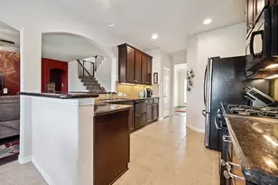 7910 Brooks Crossing Dr, Baytown, TX 77521 - Photo 9