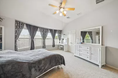 2403 Clippers Square, Nassau Bay, TX 77058 - Photo 13