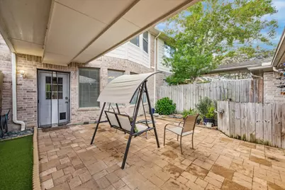 2403 Clippers Square, Nassau Bay, TX 77058 - Photo 17