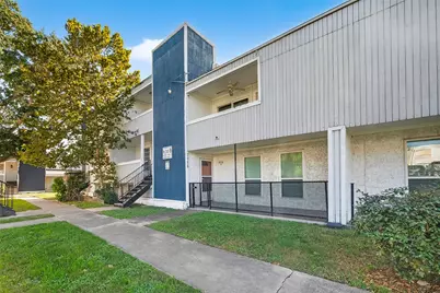 781 Country Place Drive #2054, Houston, TX 77079 - Photo 3