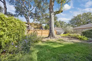 12510 Shepherds Ridge Dr, Houston, TX 77077 - Photo 25