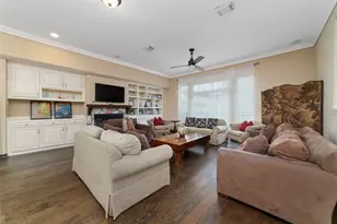 3004 Falls At Fairdale, Houston, TX 77057 - Photo 3