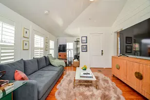 816 W Main St, Houston, TX 77006 - Photo 27