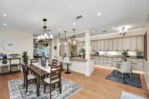 9632 Bayou Brook St, Houston, TX 77063 - Photo 1