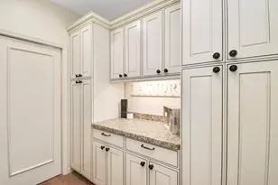 9632 Bayou Brook St, Houston, TX 77063 - Photo 21