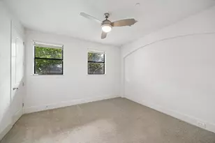 1059 W 16th St, Houston, TX 77008 - Photo 21