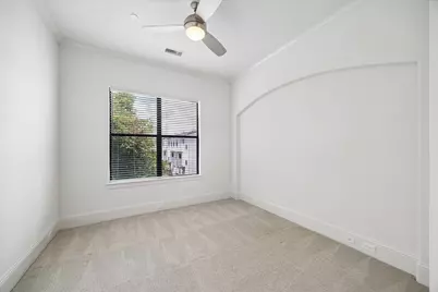 1059 W 16th Street, Houston, TX 77008 - Photo 23