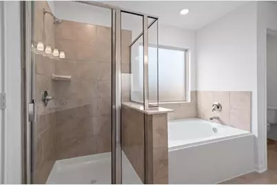 8123 Leisure Point Drive, Cypress, TX 77433 - Photo 9