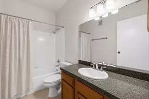 6602 Harbor Town Dr, Houston, TX 77036 - Photo 11