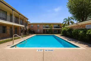 9616 Long Point Rd, Houston, TX 77055 - Photo 15