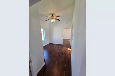 4124 Avenue M 1/2, Galveston, TX 77550 - Photo 11