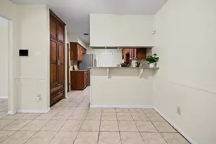 10323 Kirkwren Dr, Houston, TX 77089 - Photo 7