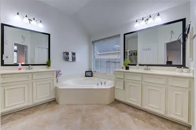 2819 Everhart Terrace Drive, Fresno, TX 77545 - Photo 21