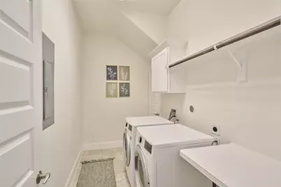 82 N Braided Branch Drive, The Woodlands, TX 77385 - Photo 33