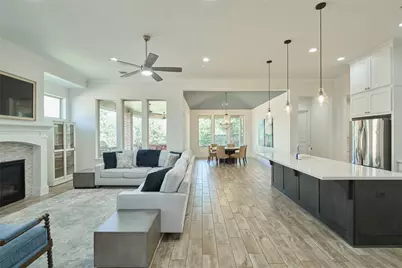 82 N Braided Branch Drive, The Woodlands, TX 77385 - Photo 17