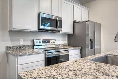 11779 White Cedar, Willis, TX 77318 - Photo 5