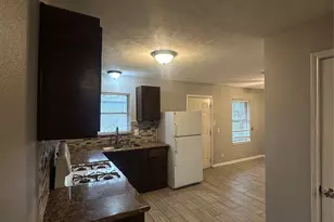 1708 Effie Ln, Pasadena, TX 77502 - Photo 5