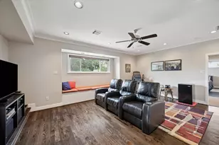 863 W 42nd St, Houston, TX 77018 - Photo 23