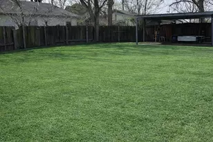 103 Hoffman St, Houston, TX 77020 - Photo 3