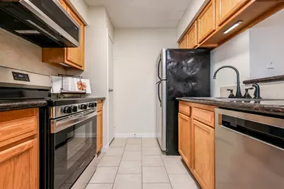 3100 Jeanetta Street #1404, Houston, TX 77063 - Photo 11