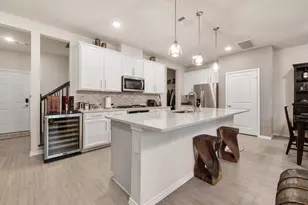 10507 Marston Vineyard Dr, Houston, TX 77025 - Photo 5