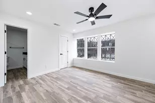 5532 Beverly Hill St, Houston, TX 77056 - Photo 9