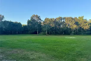 117 County Rd 559, Danbury, TX 77534 - Photo 5