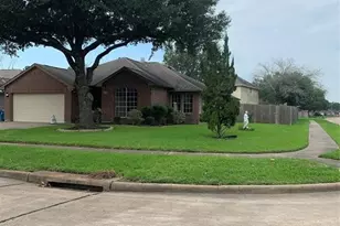 1402 Township Ct, Rosenberg, TX 77471 - Photo 1