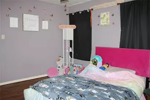 216 Robson St, Columbus, TX 78934 - Photo 17