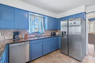 2513 Broadmoor Dr, Bryan, TX 77802 - Photo 21